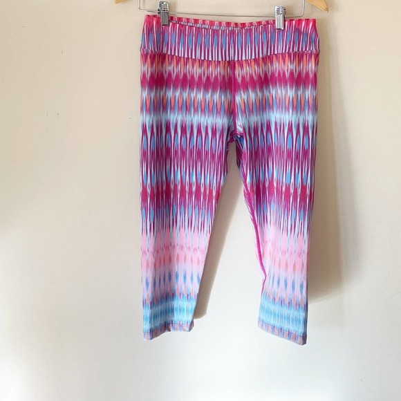 Prana Roxeanne Yoga Capris in Festival Pink Print Stretch Pull-On Size Large - Picture 9 of 9